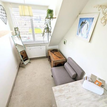 Spacious Lovely 3 Bed House In Keyworth Nottingham Suit Contractors Or Family Eksteriør billede